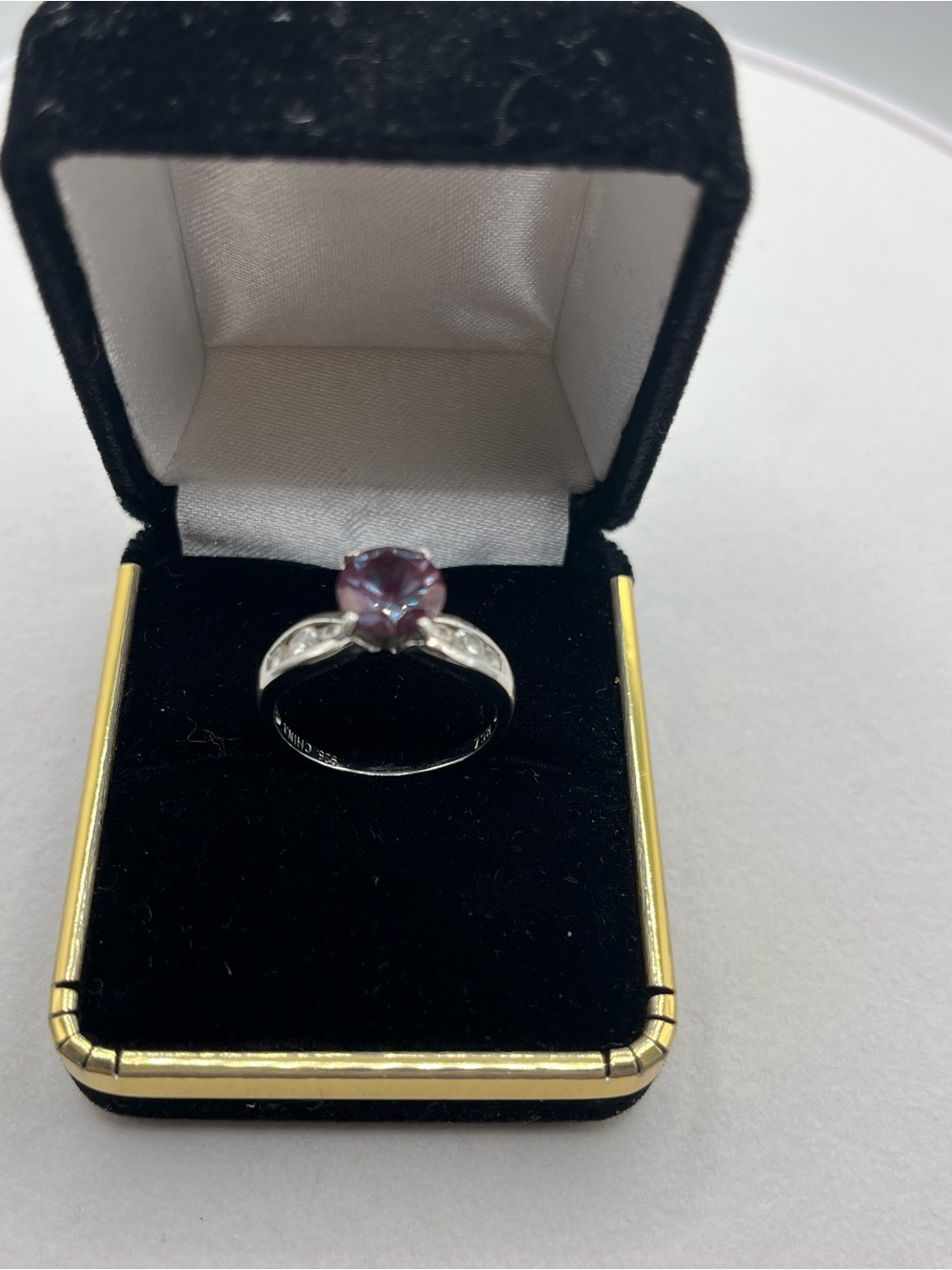 Sterling Silver 925 color change stone Solitaire Ring - Elegant Women's Jewelry